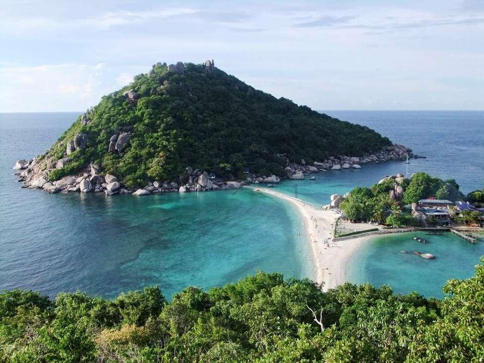 进击的城堡